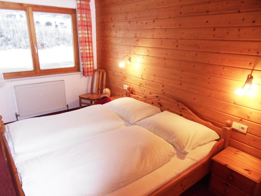 Haus Konzett Apartment Далас Стая снимка